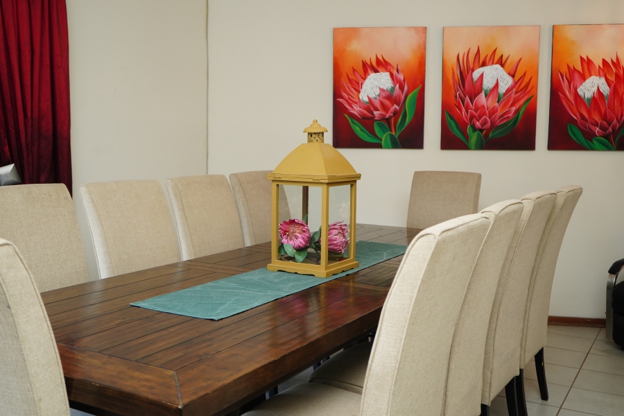 7 Bedroom Property for Sale in Safari Gardens North West